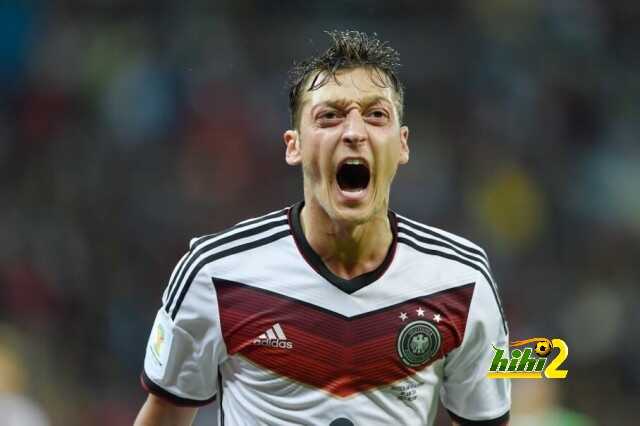 صورة : ماذا قال آوزيل قبل مواجهة منتخب التانجو ؟!