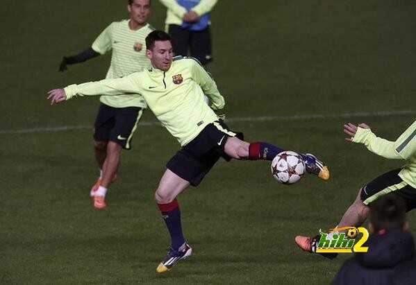 صور : برشلونة يبدأ أولى تدريباته في قبرص