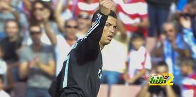ريال مدريد يحقق أرقاماً قياسية برباعيته في شباك غرناطة ويتفوق على برشلونة