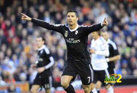 صور : ريال مدريد ينهي الشوط الأول متقدما بهدف كريستيانو