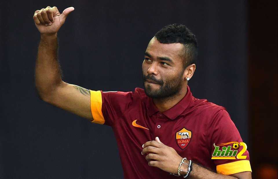اشلي كول : المنافسة على الدوري لم تنتهي