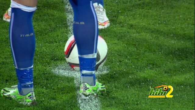 بلغاريا تضرب ايطاليا بهدفين