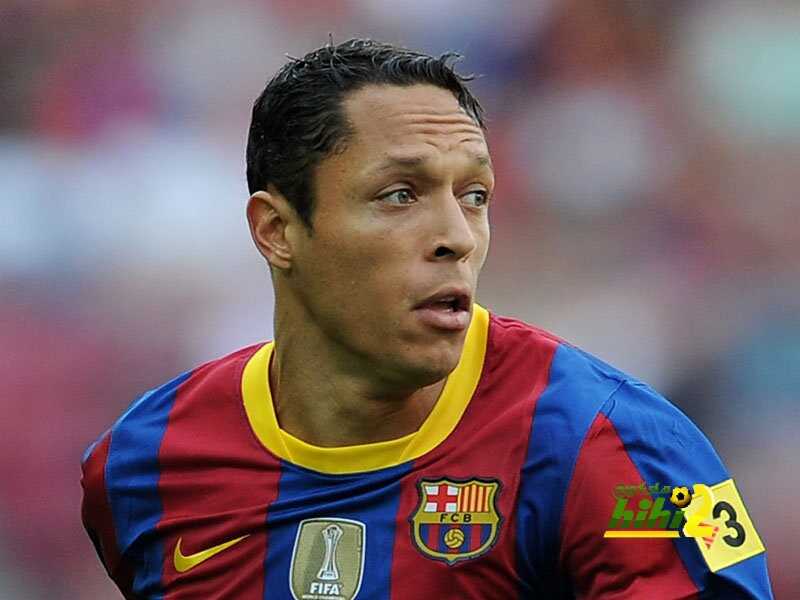 بعد تصريحات انريكي .. هل يبقى ادريانو فعلياً في برشلونة ؟!