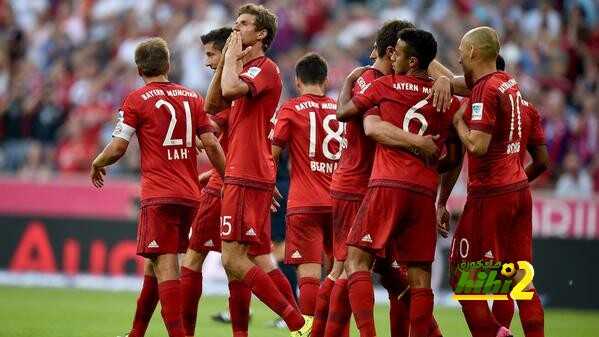 فيديو : بايرن ميونخ يكتسح دورتموند بخماسية في كلاسيكو الدوري الالماني