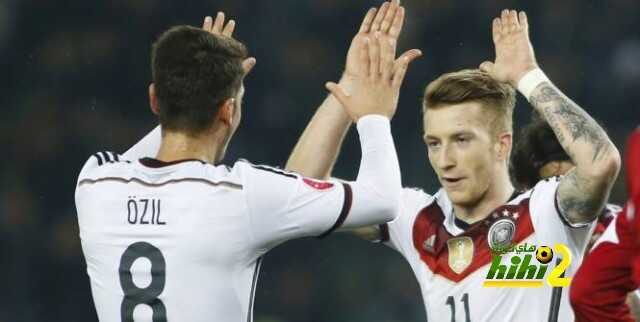 صورة : منتخب ألمانيا في الطريق إلى دبلن