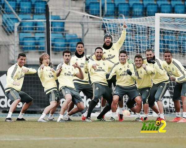 صورة : لاعبو الريال في طريقهم لغرناطة