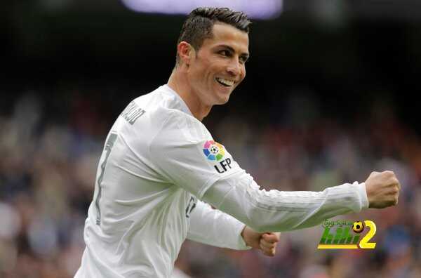 رونالدو يعادل راؤول