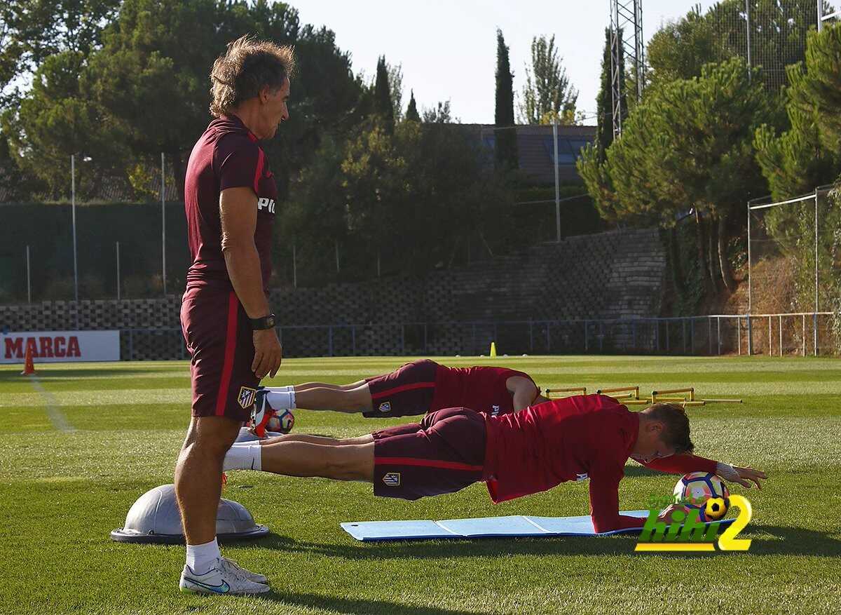 صور : اتتليتكو مدريد يواصل التدرب في غياب الدوليين