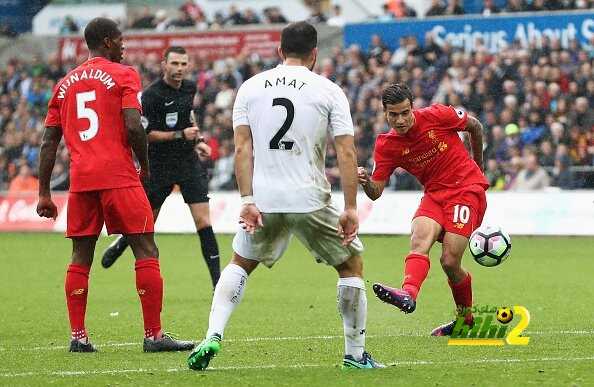 كوتينهو أفضل لاعب في مباراة ليفربول و سوانزي !
