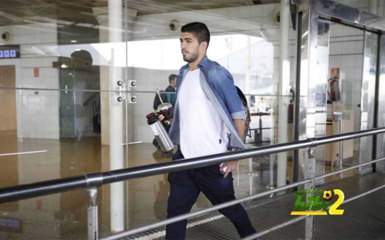 صور من رحلة برشلونة لإنجلترا