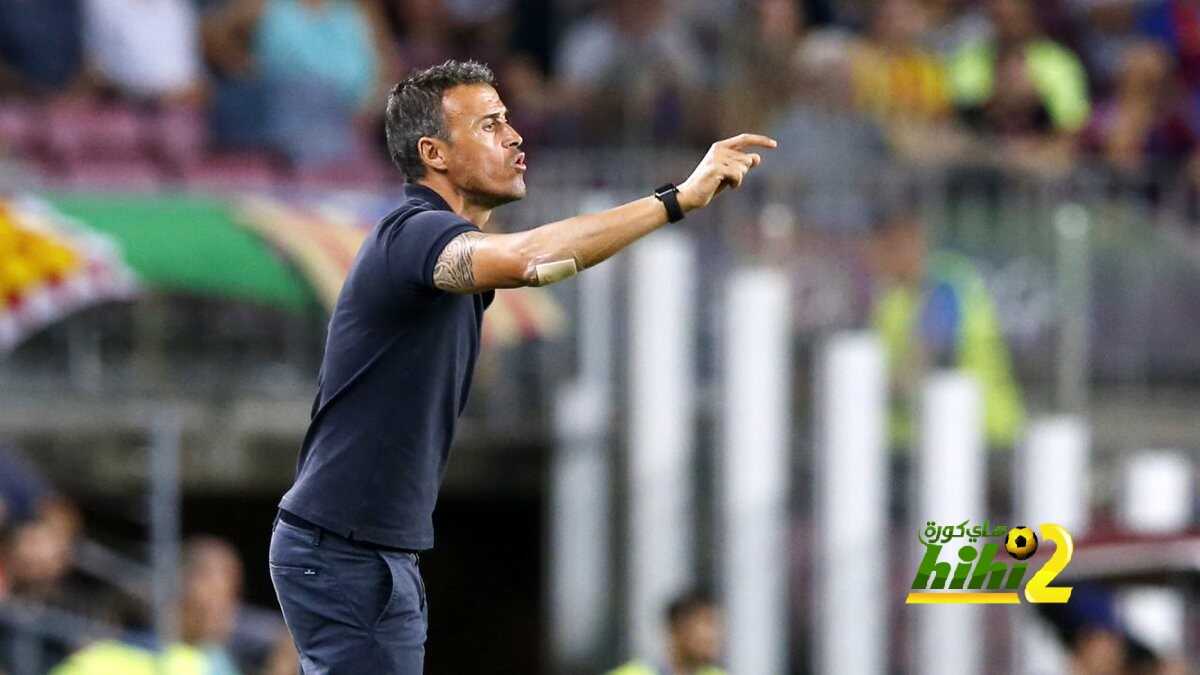 ملقا يحتل القمة بين خصوم برشلونة