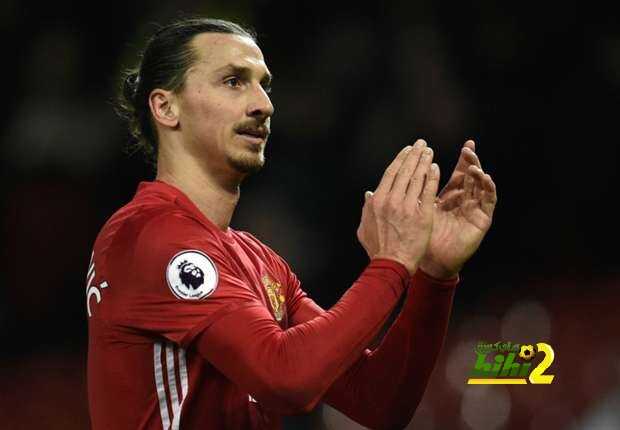 اليونايتد يعرض على إبراهيموفيتش منصباً جديداً بالفريق