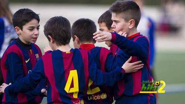 فيديو: حمى التيكي تاكا تنتقل لصغار برشلونة