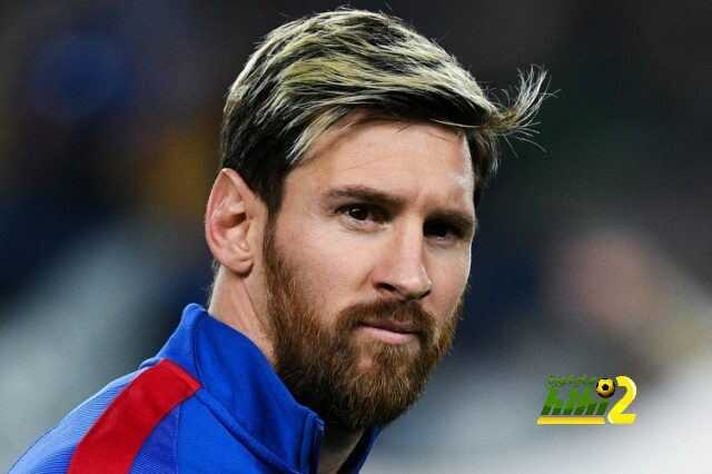 ميسي يرفض دعوة مارادونا لحفل زفافه