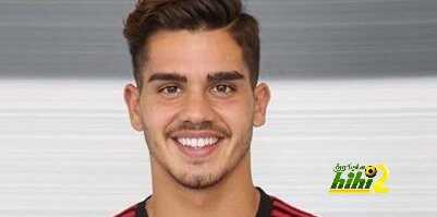الميلان يتعاقد رسميا مع أندريه سيلفا نجم منتخب البرتغال