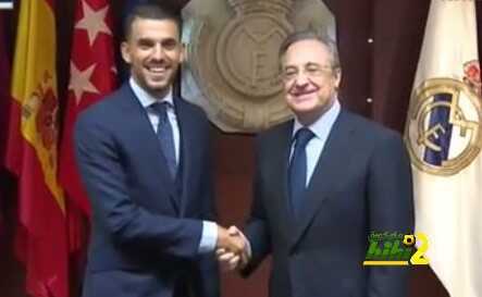صور : سيبايوس أمام الكؤوس الـ12 ..!