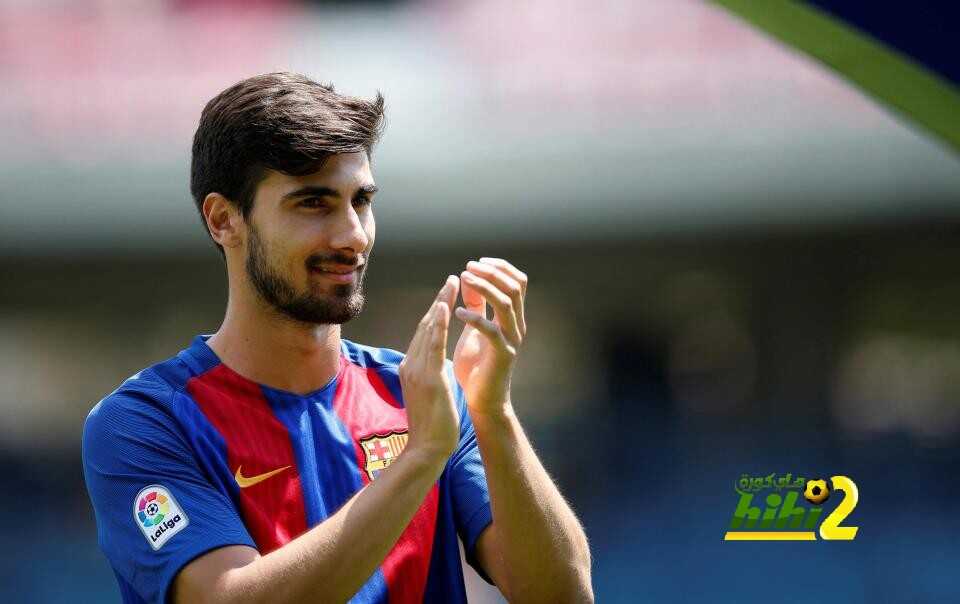 موعد إنضمام جوميز وشتيجن لمعسكر برشلونة