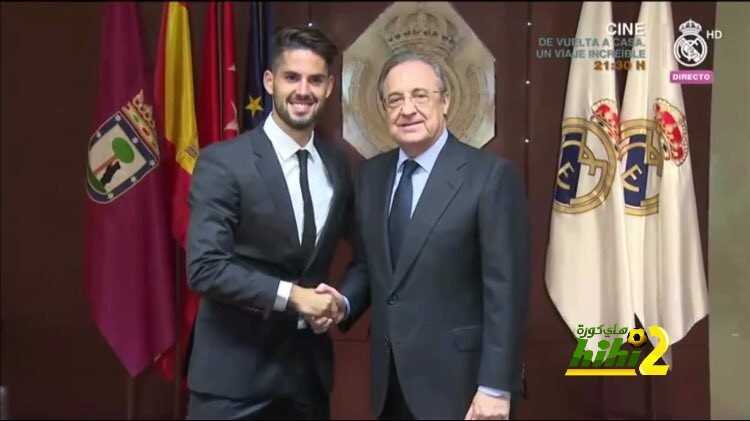 صور.. ايسكو يوقع على عقود تجديده لريال مدريد