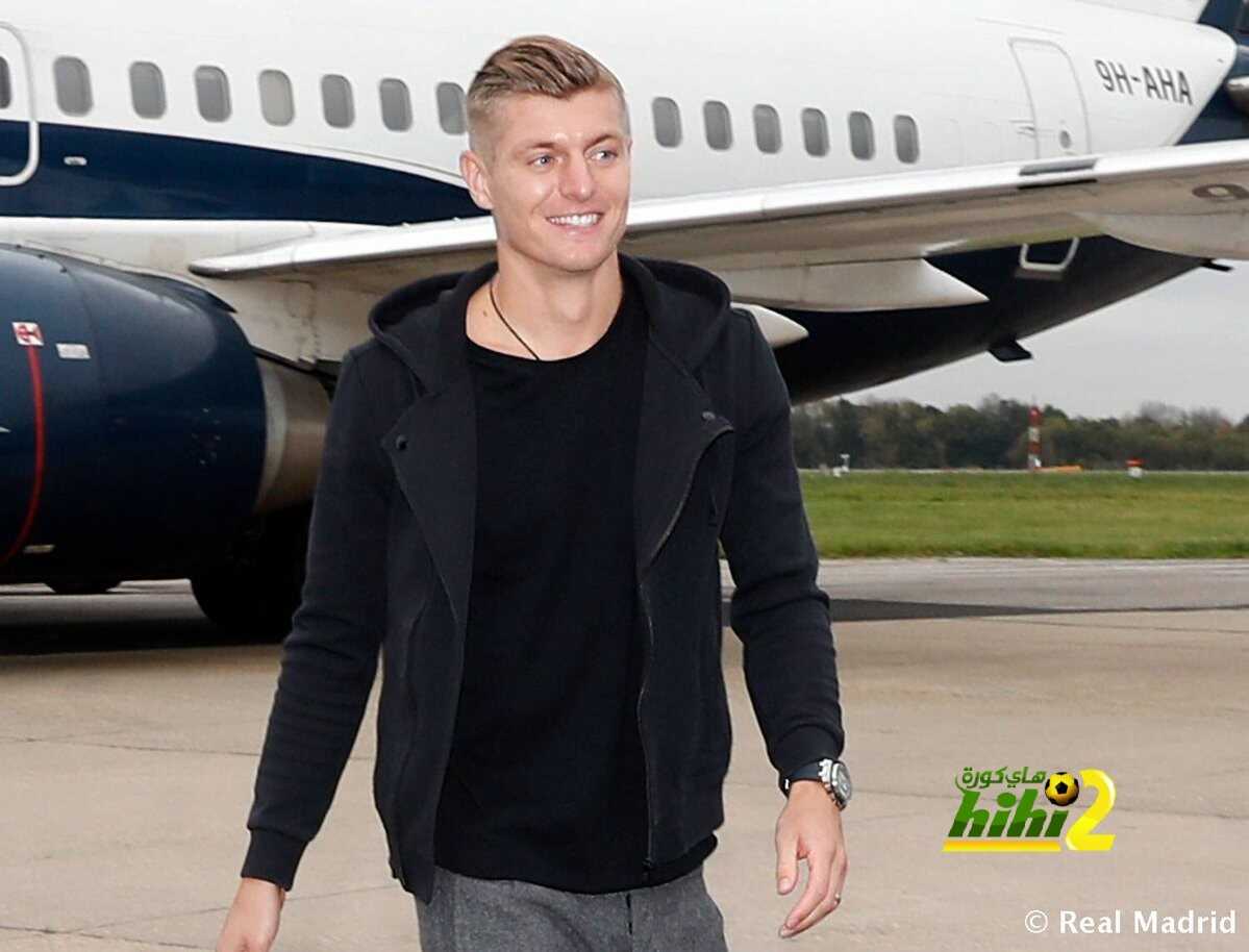 صور : وصول نجوم ريال مدريد إلى لندن استعدادا لحفل الفيفا
