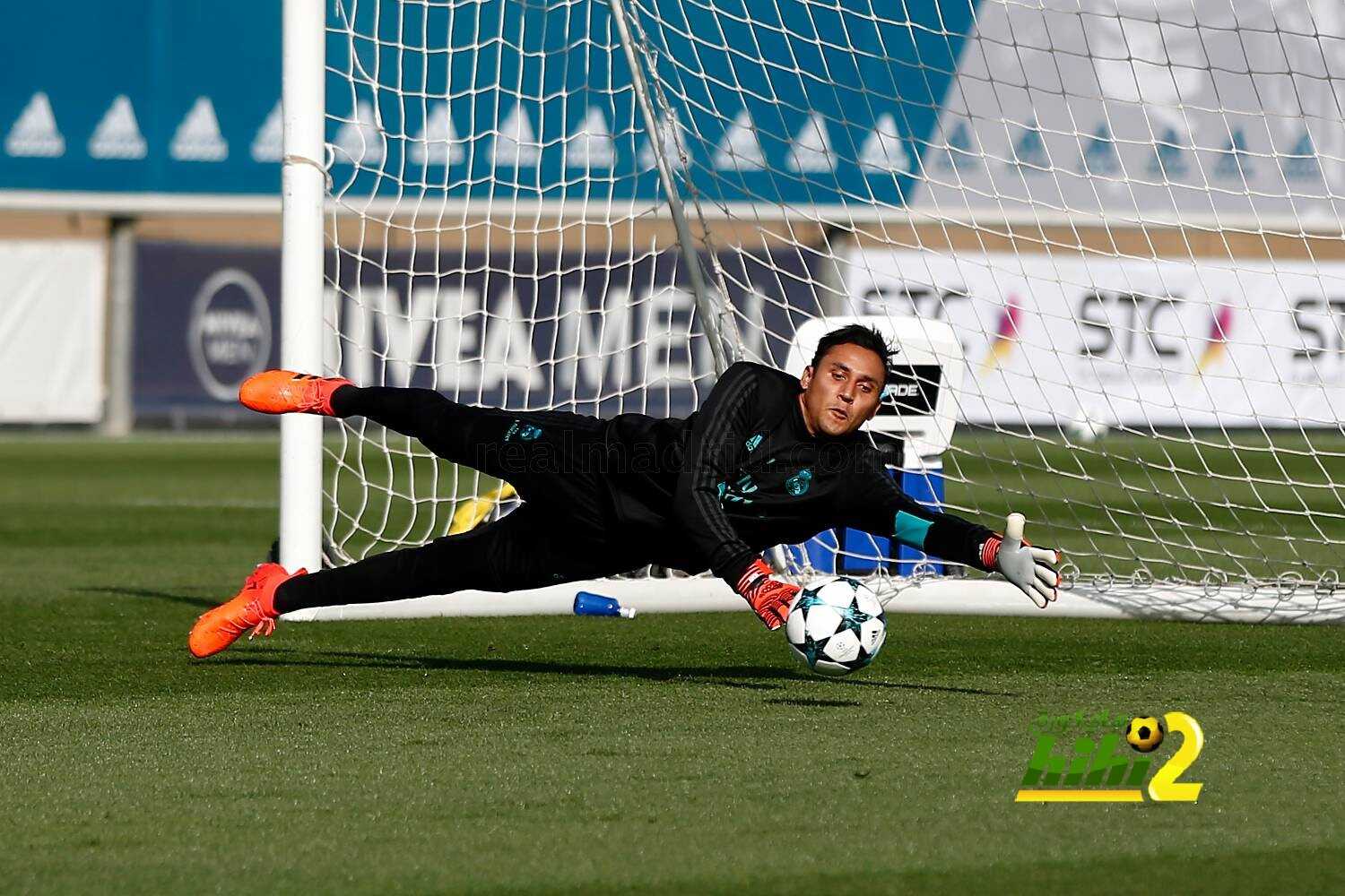 نافاس يعود لتدريبات ريال مدريد استعدادًا لمواجهة توتنهام