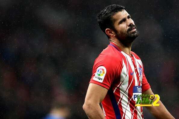 كوستا يرتكب 4 أخطاء في شوط واحد