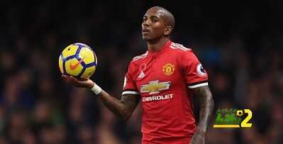 🔴 مانشستر يونايتد يمدد عقد آشلي يونج