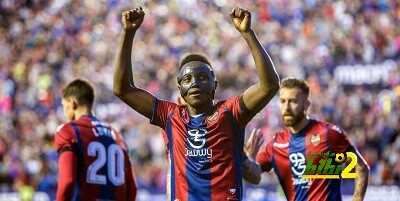 🔴 بواتينج أول من يفعلها في برشلونة منذ 13 عاماً