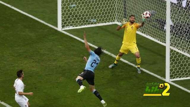 كافاني يسابق الزمن للحاق بمباراة فرنسا