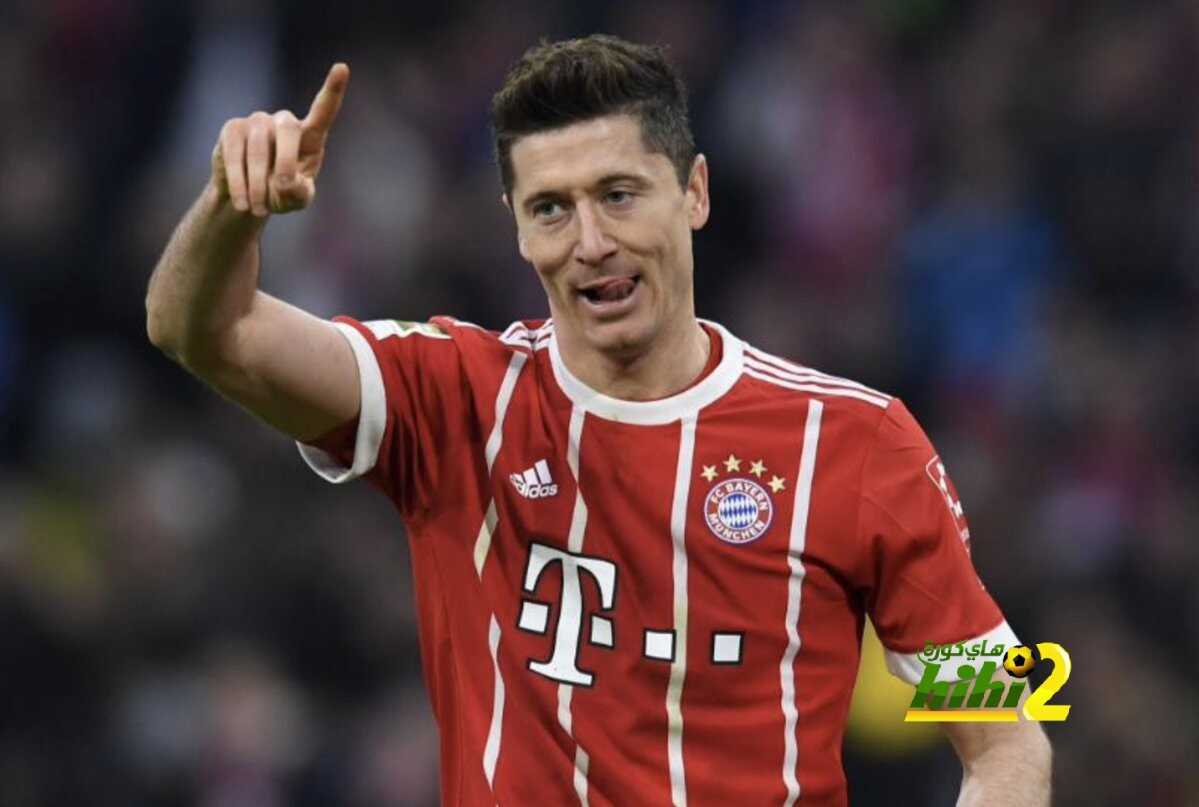 كوفاتش يؤكد على بقاء ليفاندوفيسكي في البايرن رغم رغبته بالرحيل