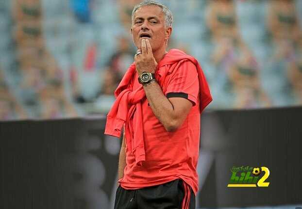 فيرديناند ينتقد مورينيو