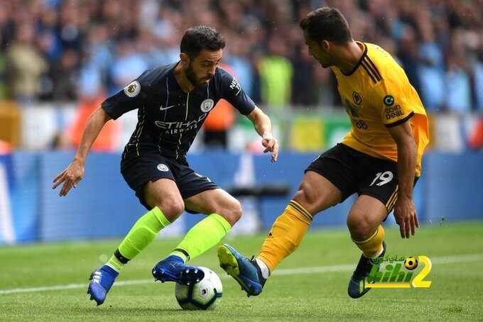 وولفرهامبتوت يفرض التعادل السلبي على مانشستر سيتي بالشوط الأول