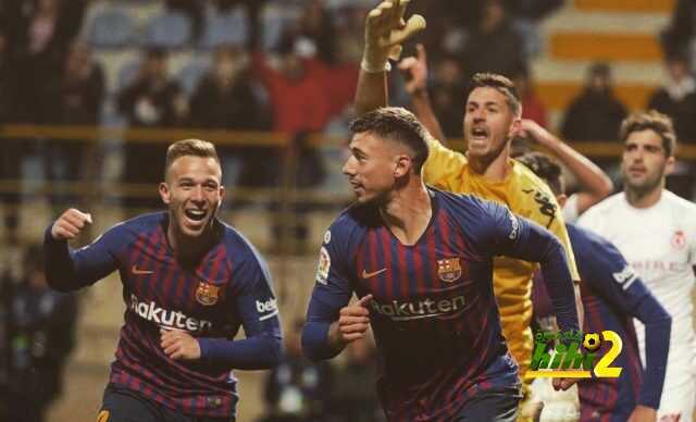 🔴 أرثورو ميلو : الي الأمام
