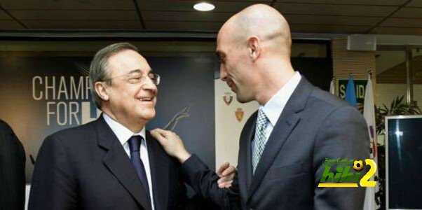 فلورنتينو بيريز سيكرم أي حكم يخطيء في حق ريال مدريد على الهواء مباشرة !
