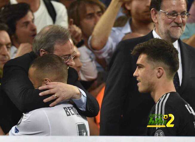 🔴 فلورينتنو بيريز: لدينا كريم بنزيما ، أفضل مهاجم في العالم بالفعل