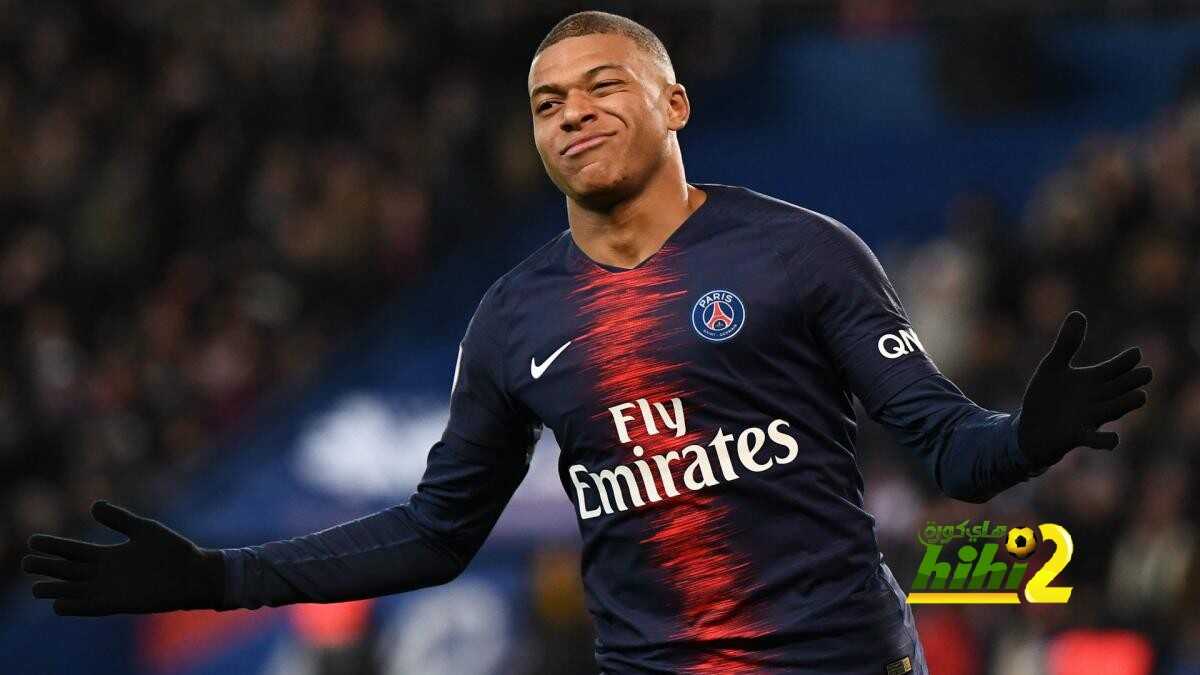 نجم مانشستر يونايتد يحذر من خطورة مبابي