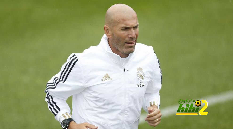 مصدر صحفي: ريال مدريد يمنح الإذن لزيدان بمغادرة المعسكر لأجل غير مسمى