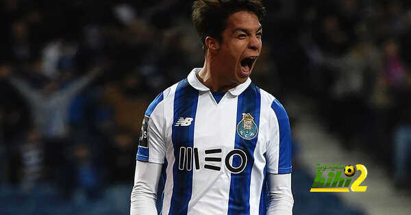 اوليفر توريس يقترب من ارتداء قميص إشبيلية