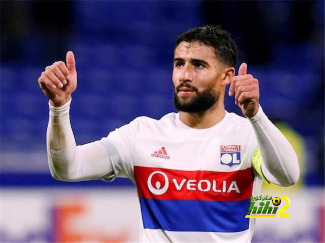 ارسنال يصارع ثلاثى الليجا على نبيل فقير