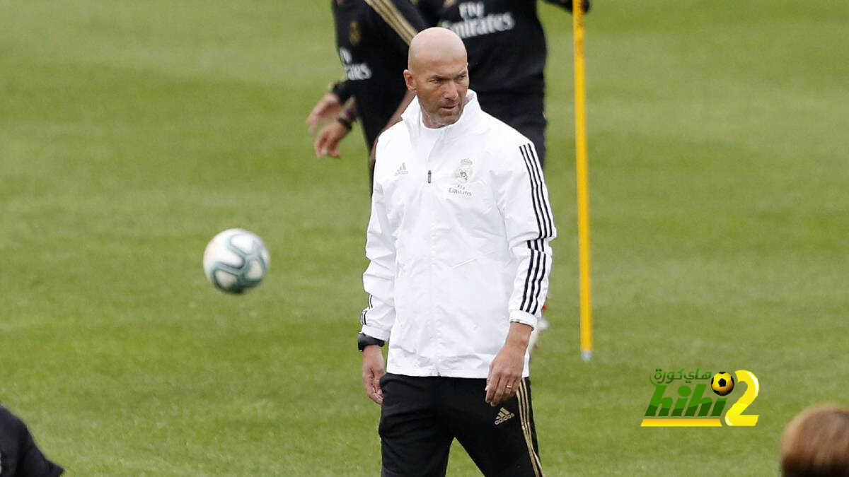 زيدان يعود إلى معسكر ريال مدريد في كندا