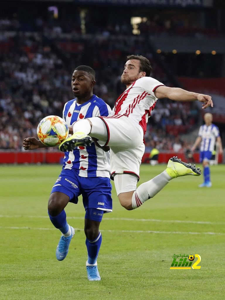 اياكس يفتقد نجميه أمام ليل بدوري الأبطال