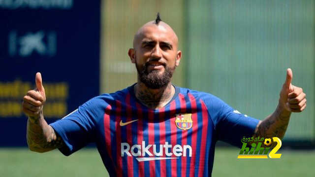فيدال .. تميمة حظ برشلونة