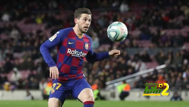روما الإيطالي يقترب من حسم صفقة جناح برشلونة