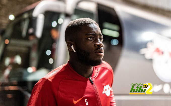 وكيل كروس يقرب ريال مدريد من الفوز بخدمات مدافع لايبزيغ