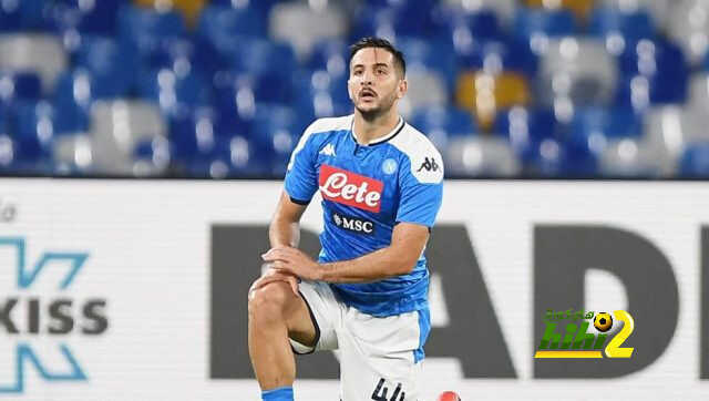 مانولاس قد يغيب عن مواجهة برشلونة في دوري الابطال