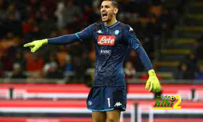 نابولي يرغب في تجديد عقد نجمه ولكن