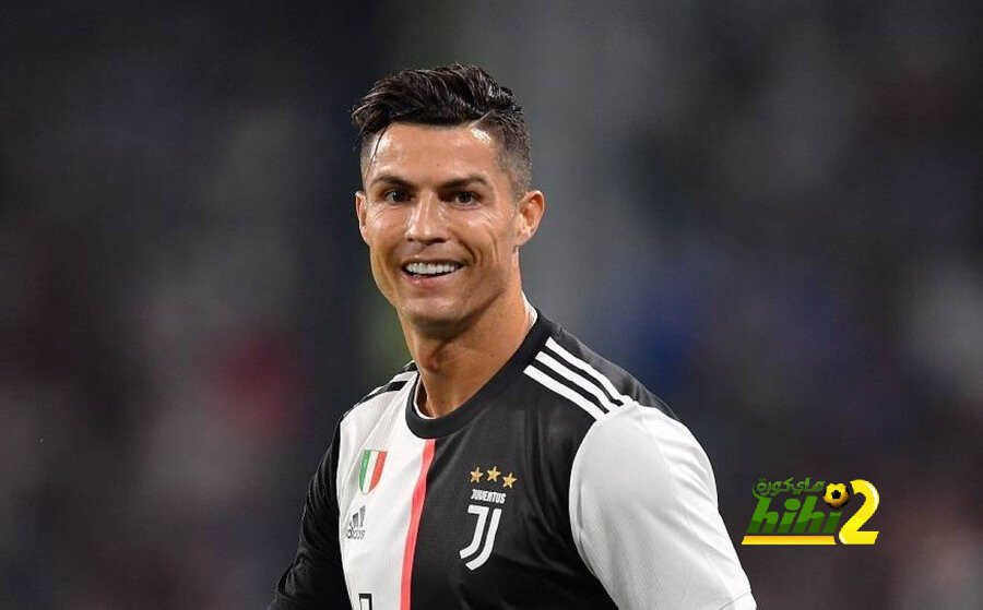 هل رونالدو لاعب متخاذل ؟