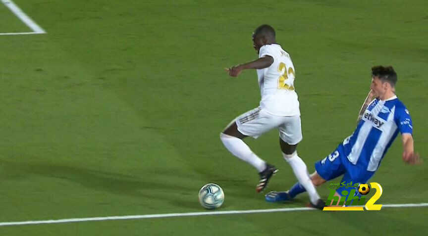 هل ضربة جزاء ريال مدريد ضد ألافيس صحيحة؟