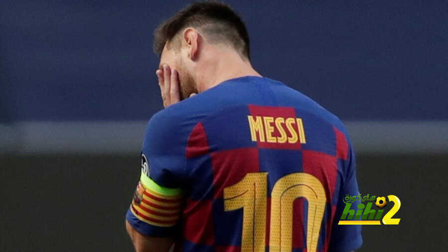 ميسي يبقي رسميا مع برشلونة بقلب موجوع