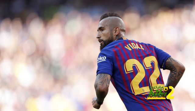 لاجازتيا تكشف عن موعد رحيل فيدال عن برشلونة .!