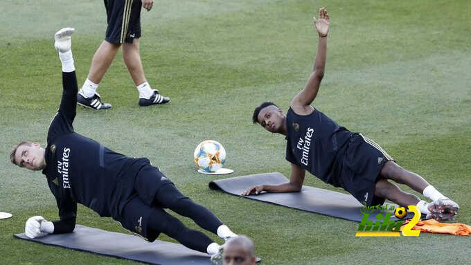 ريال مدريد يقيد ثنائي الفريق بقوائم كاستيا